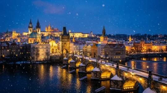 Panorama invernale di una capitale europea con architettura storica illuminata al crepuscolo